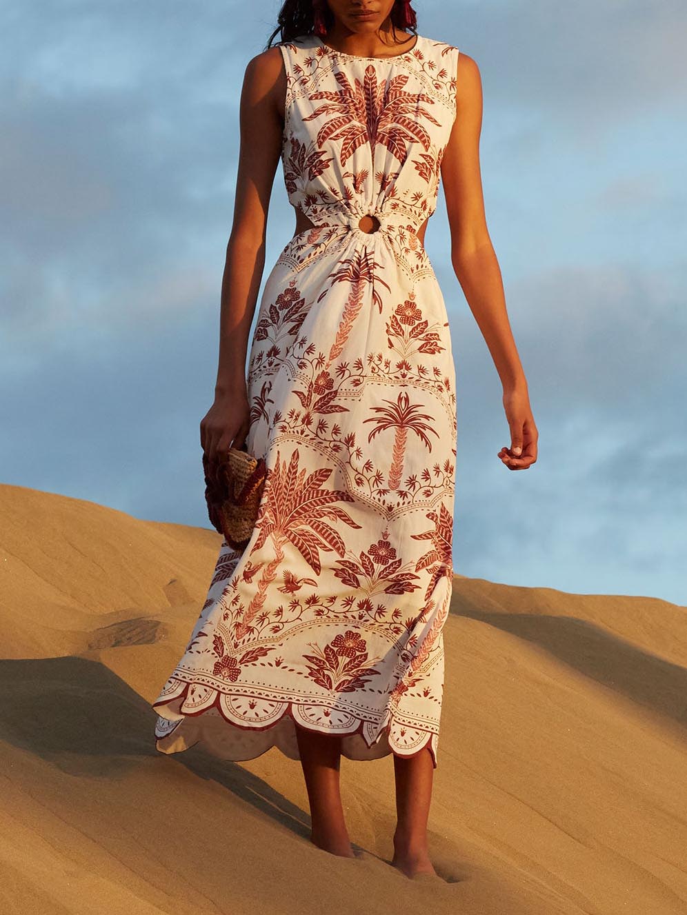 Palm Tree Print O‑ Cutout Scalloped Hem Midi Dress
