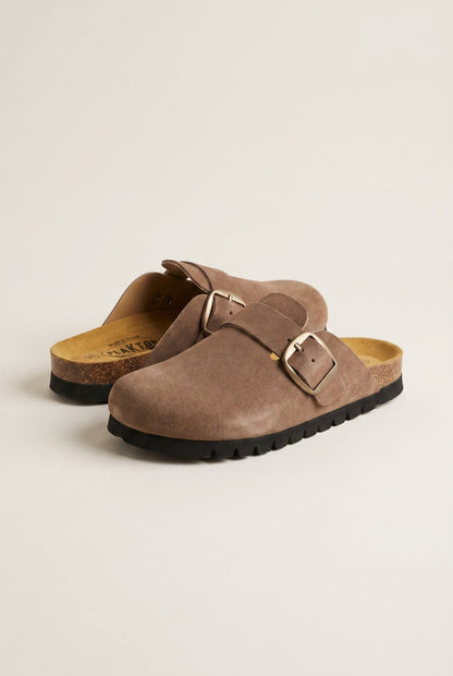 Zapatos cómodos tipo zueco - Ante marrón