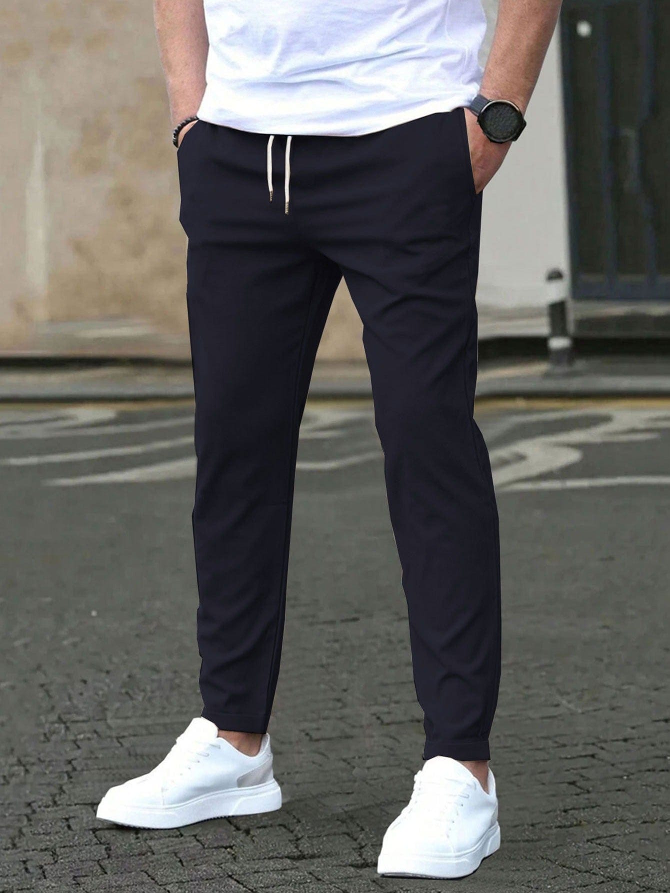 Performance Chinos