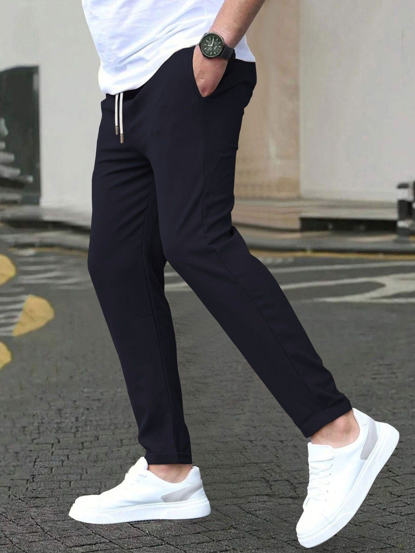 Performance Chinos